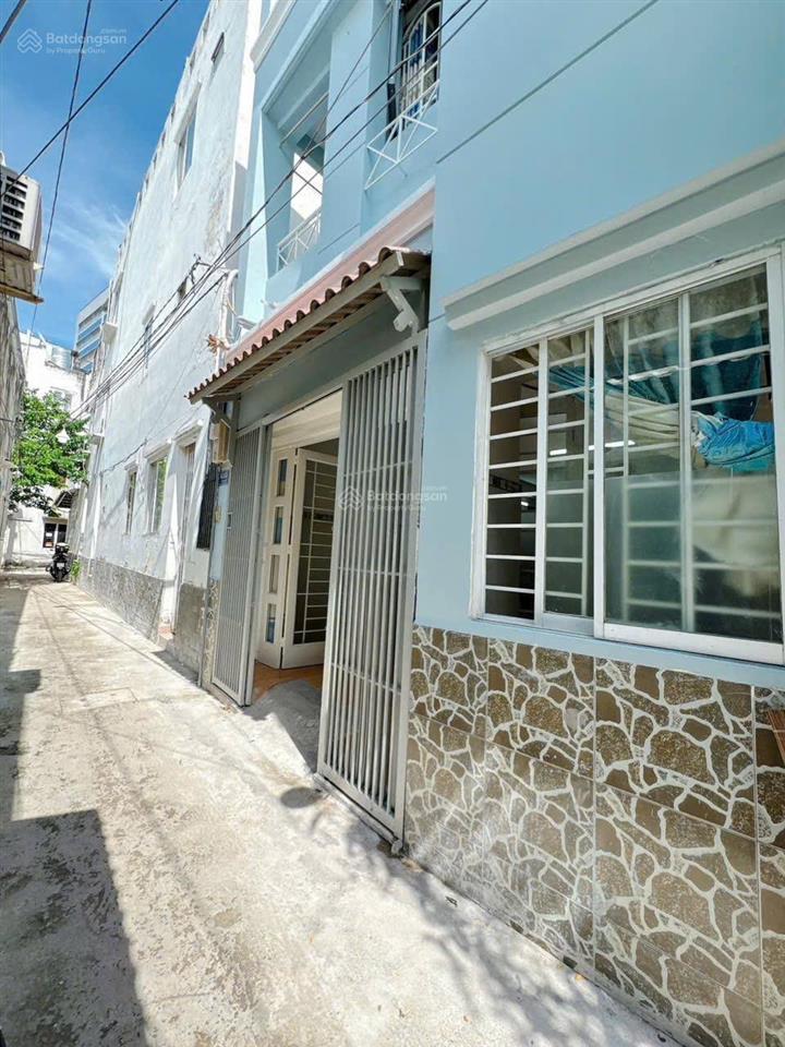 Hàng xóm kiều đàm  lotte mart  4.4 m x 14m  dọn vào ở ngay  3pn  chỉ 5. x tỷ