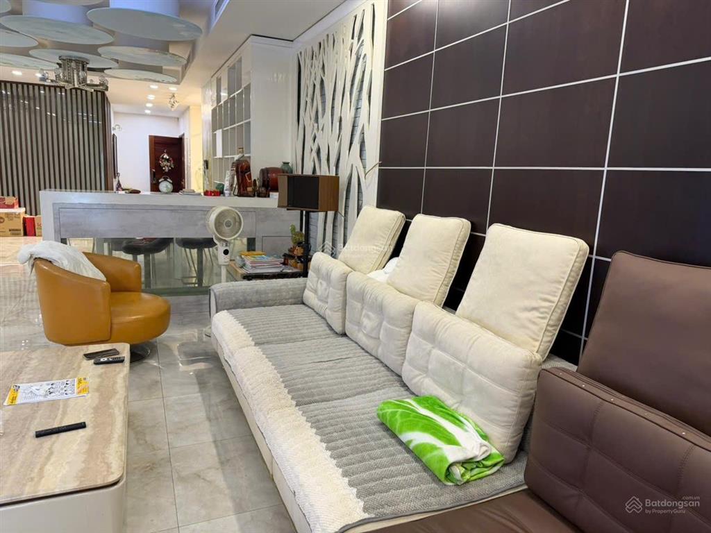 Chuẩn giá bán căn 202m2(4n3wc)sẵn sổ full nội thất, giá 13.6 tỷ tsq làng việt kiều châu âu, mỗ lao