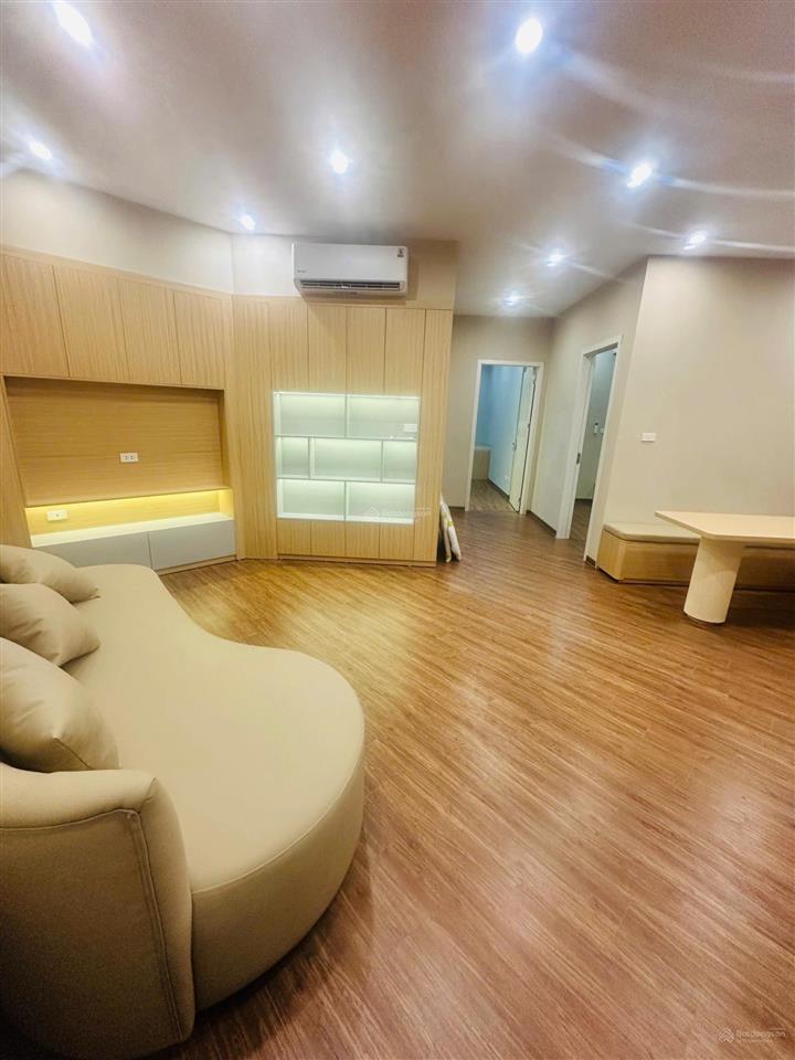 Bán căn hộ 3pn, 2wc, 110m2, sẵn sổ, full nội thất, tại 57 vũ trọng phụng, thanh xuân, hà nội