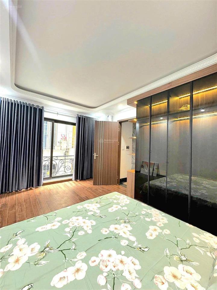 Nhà 6 tầng thang máy, 10m ra oto tránh ngay sát cầu lủ, dt 34m2 giá 9.9 tỷ! xem là mê