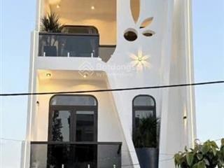 Sổ hồng sang tên ngay nhà đường bình tiên, quận 6  4,8x15m (72m2), 2 lầu  4 phòng ngủ