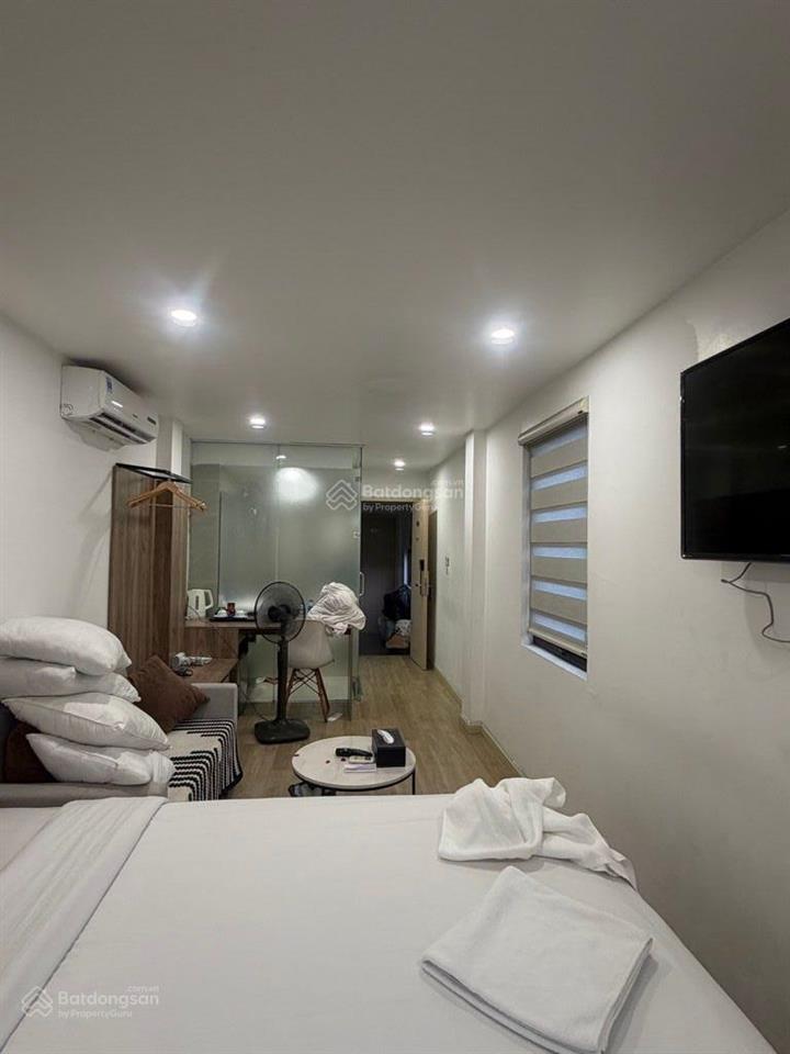 Hàng hiếm phố cổ gần bờ hồ 103m², 5 tầng, khai thác cho thuê ổn định