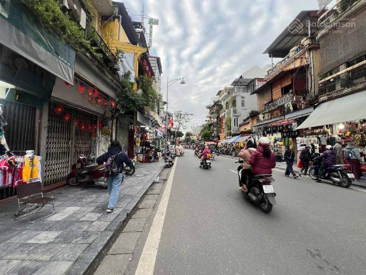 Mặt phố hàng đường sát hồ gươm 79m² tài sản hiếm giữa phố cổ