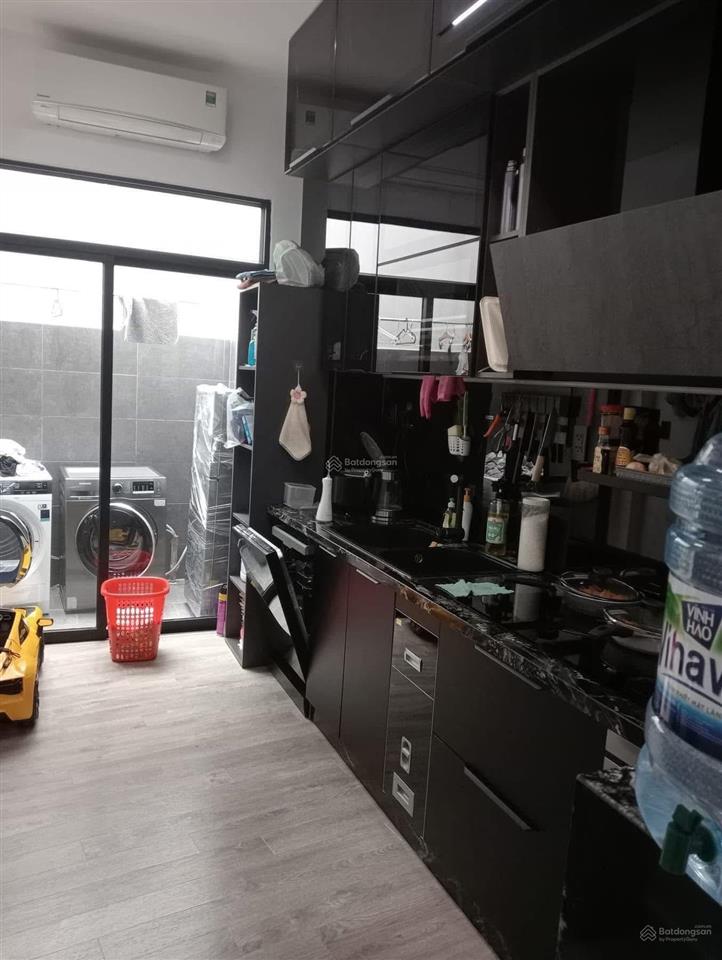 Chính chủ ngộp bán nhanh nhà cao lỗ, quận 8, 76,8m2. 4 lầu kiên cố, đang cho thuê 23tr