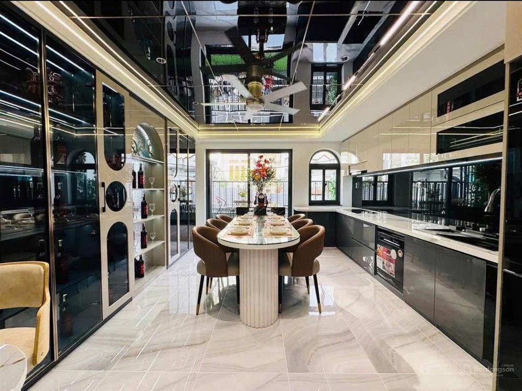 Cô loan bán gấp nhà trương đăng quế, gò vấp. giá4tỷ710/71,4m2(4,2x17),sổ nở hậu,đang cho thuê 18tr