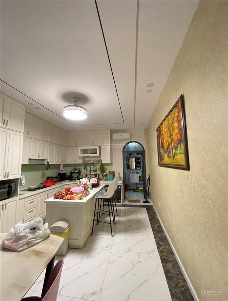 Dòng tiền sẵn 25 triệu ngay nguyễn thị huỳnh, phú nhuận giá5tỷ590/67,6m2(5,2x13m). pháp lí chuẩn