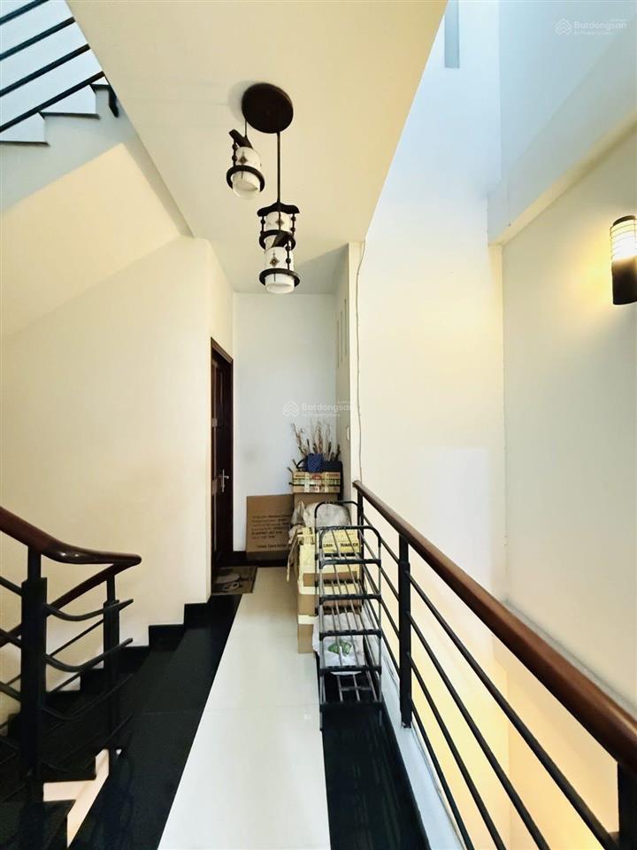 Bán gấp nhà 2 lầu (4,5x24m) gần chợ an dương vương. nhà đang cho thuê nguyên căn 12 tr. giá 1,2 tỷ