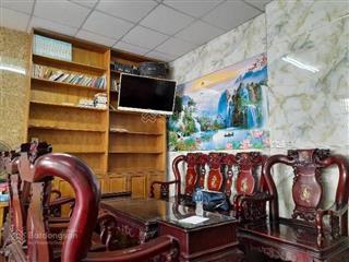 92m2 (7*14) mặt tiền kinh doanh hồng bàng q6 xe hơi tới nhà