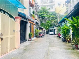 Thành thái, quận 10, hẻm nhựa 8m, dt 58m2 x 4 tầng, 8pn, ô tô ngủ trong nhà