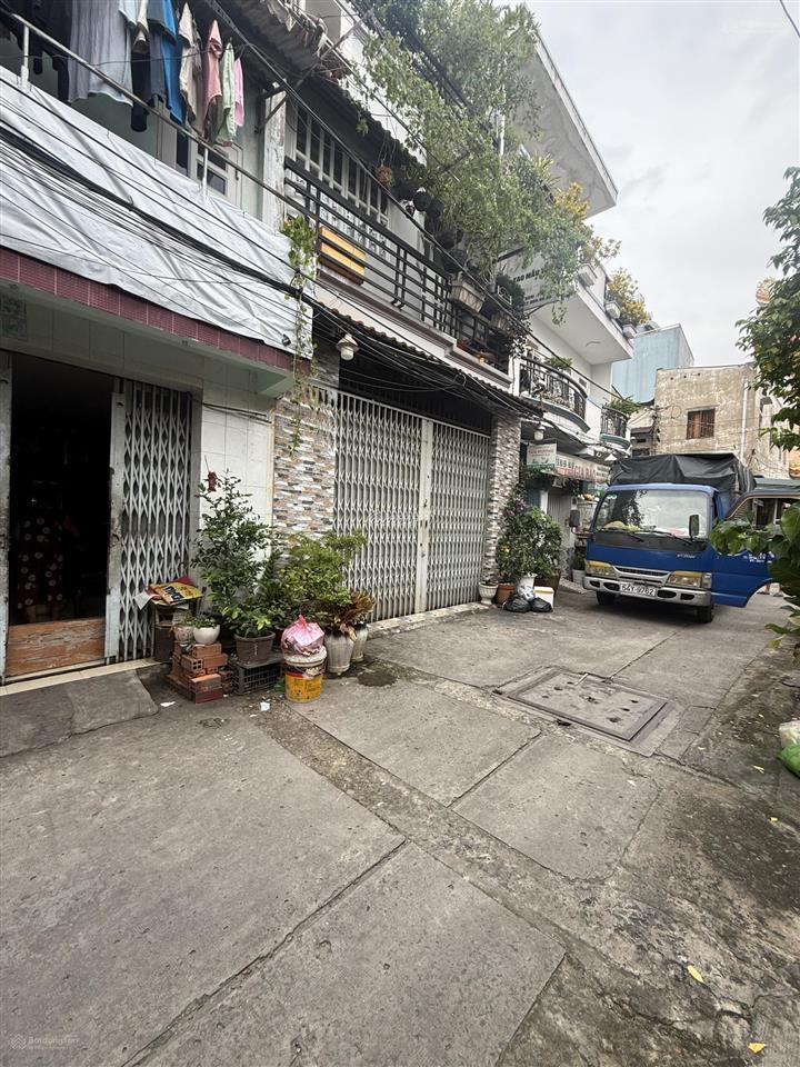 Mời đầu tư  dt 282m2 ngang gần 7m  hẻm xe tải 5m, ngay bùng binh phú lâm quận 6