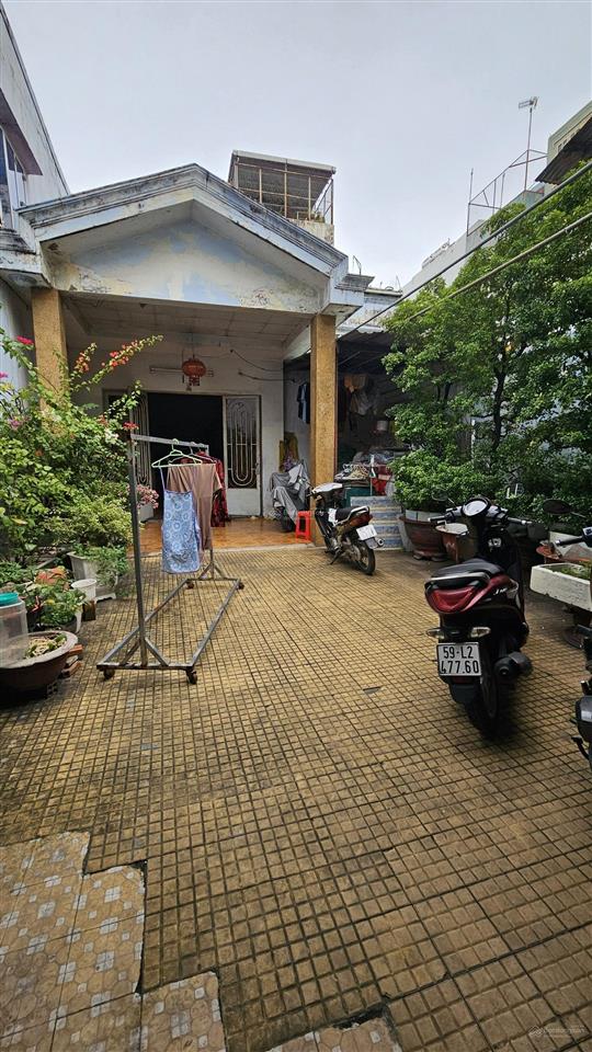 Mời đầu tư  dt 282m2 ngang gần 7m  hẻm xe tải 5m, ngay bùng binh phú lâm quận 6