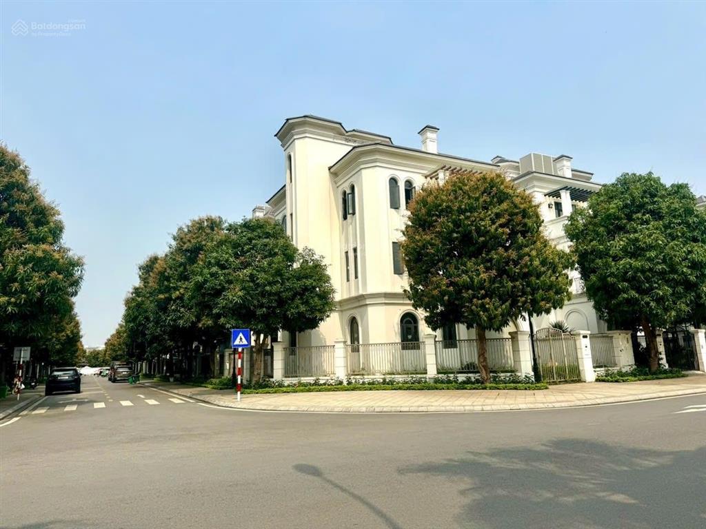 Bán đơn lập góc view trọn hồ ngọc trai 24,5 havhocp1gia lâmgiá bán 85 tỷ