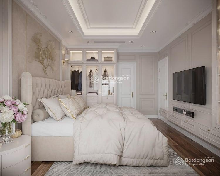 Gia đình bán căn góc cc thuận việt q. 11. dt 70m2 2p 2wc. giá bán 3.95 tỷ.  0793 677 ***