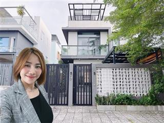 Biệt thự trong không gian sống an ninhđáng sốngkhu cao cấp jamonaphú thuận q7dt 9x17 24,5ty