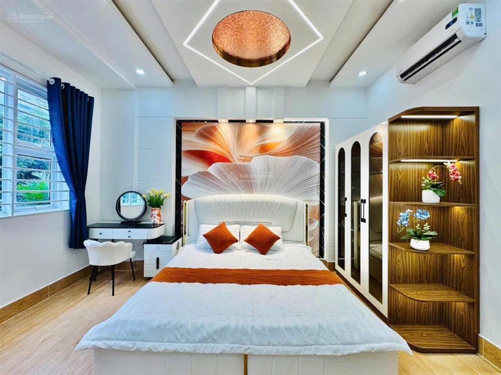 Bán nhà gần chợ bến thành giá cực tốt ngay nguyễn thái bình, quận 1  giá 7 tỷ 010/ 63m2  3 lầu