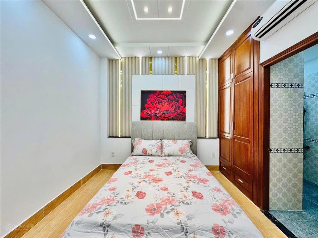 Bán nhà gần chợ bến thành giá cực tốt ngay nguyễn thái bình, quận 1  giá 7 tỷ 010/ 63m2  3 lầu