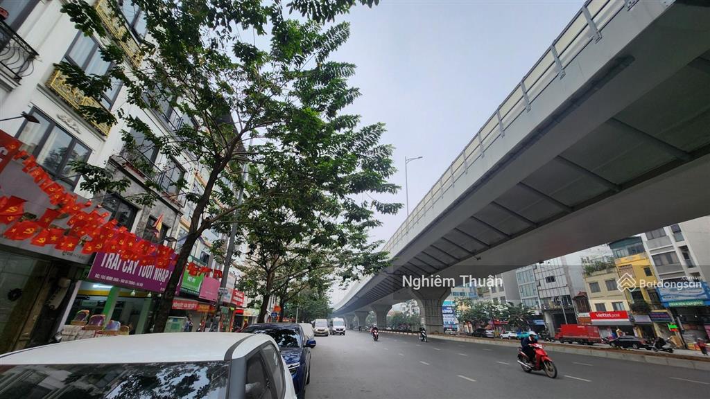 Bán nhà mặt phố minh khai, hai bà trưng, hà nội. 5 tầng thang máy, 42m2, sổ đẹp. nhỉnh 20 tỷ