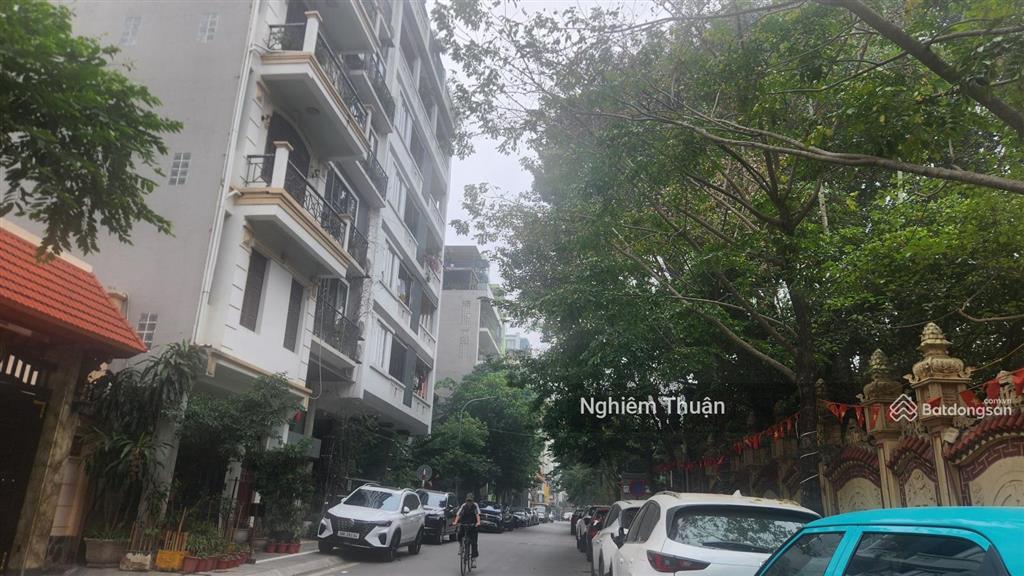 Bán nhà phố đẹp hồ tây, hà nội. 196m2, mt 15m. ở và kinh doanh đẳng cấp. nhỉnh 500tr/m2