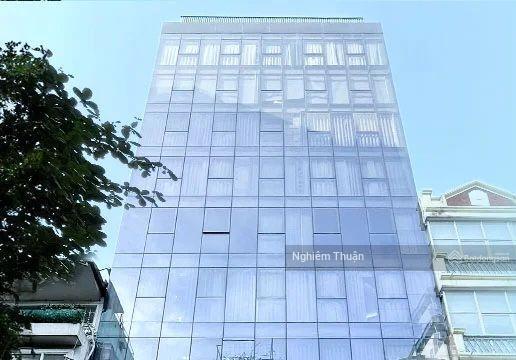 Toà nhà mặt phố đẹp nhất hoàn kiếm, hai bà trưng. 165m2, 11 tầng, mt 12m. cho thuê 5 tỷ. giá tốt