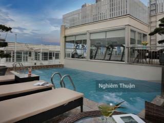 Bán khách sạn 5 sao, phố cổ hoàn kiếm. 15 tầng, 80 phòng, bể bơi, hầm. doanh thu 40 tỷ/năm. giá tốt