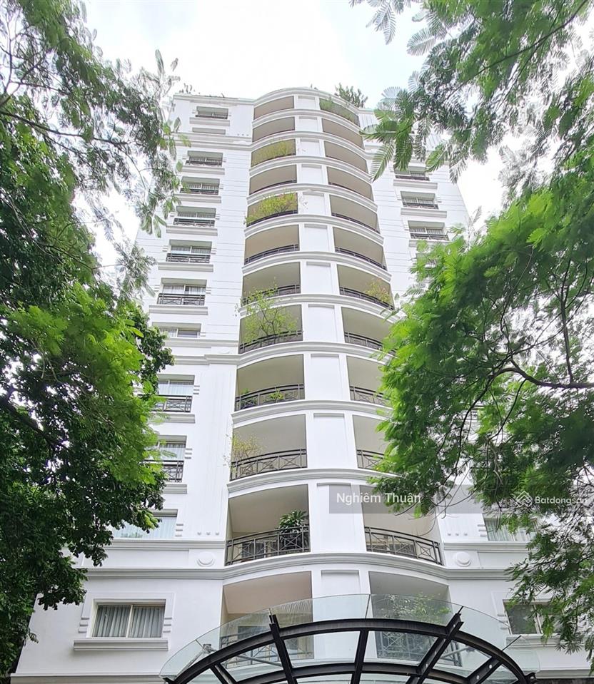 Bán khách sạn 5 sao, nổi bật phố cổ hoàn kiếm. 555m², 16 tầng, mt 18m. doanh thu 38 tỷ. giá tốt