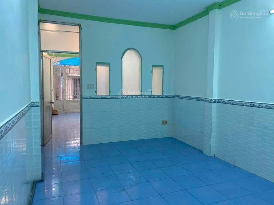 Quận 11 diện tích 64m2 không lộ giới hẻm 4m lạc long quân chỉ 5.9 tỷ,  0933 233 ***