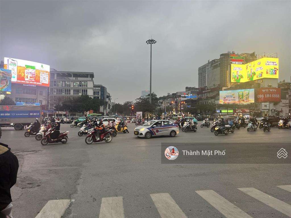 Bán nhà việt hưng, 110m2 7t 21 tỷ. văn phòng, kinh doanh, 40tr/tháng