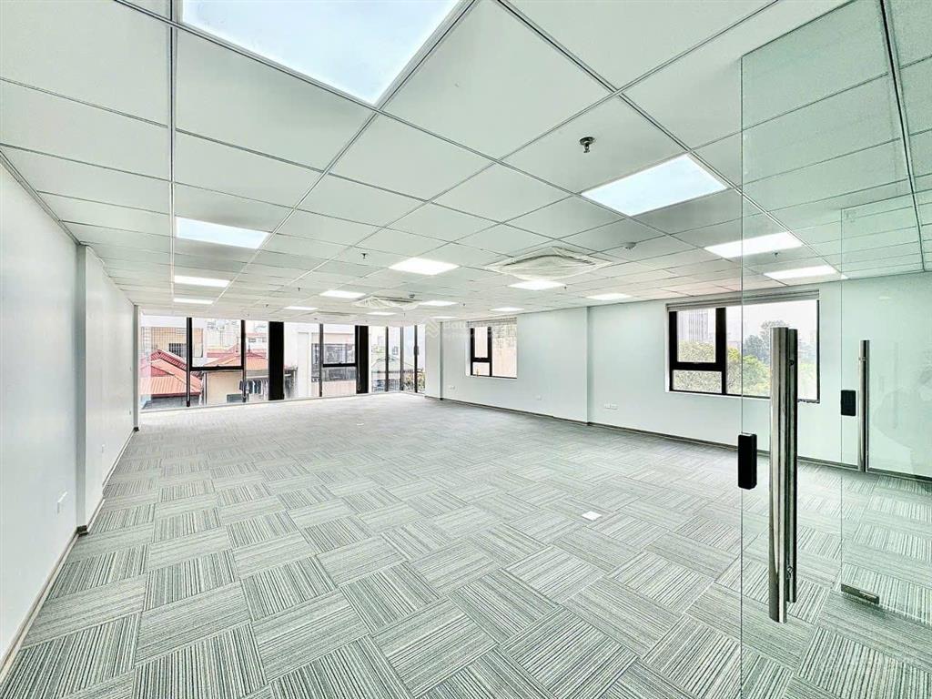 Chủ nhà cho thuê văn phòng 120m2 giá 19 triệu tại trung văn  nam từ liêm