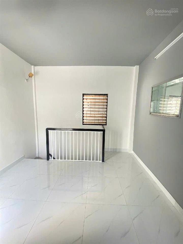 Bán nhà mới xây hẻm 3m, 1 / đường trần phú , phường 4, quận 5, nhỉnh 5x nhỏ