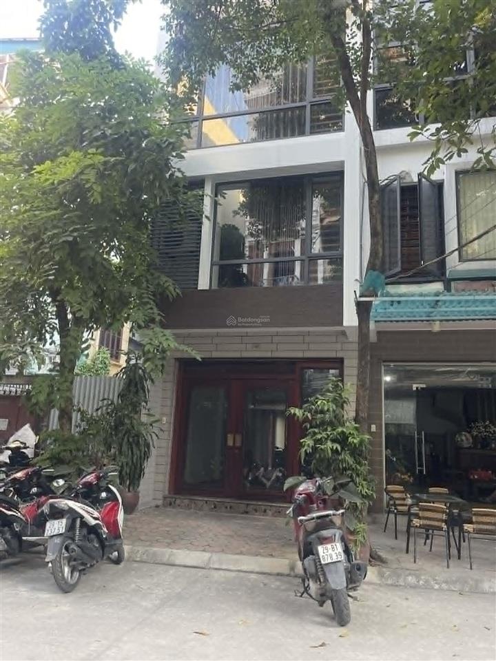 Cho thuê nguyên nhà ở ngõ ôto 46 phạm thạch 45 m2, 5 tầng27 triệu/tháng phú trần0978 314 ***