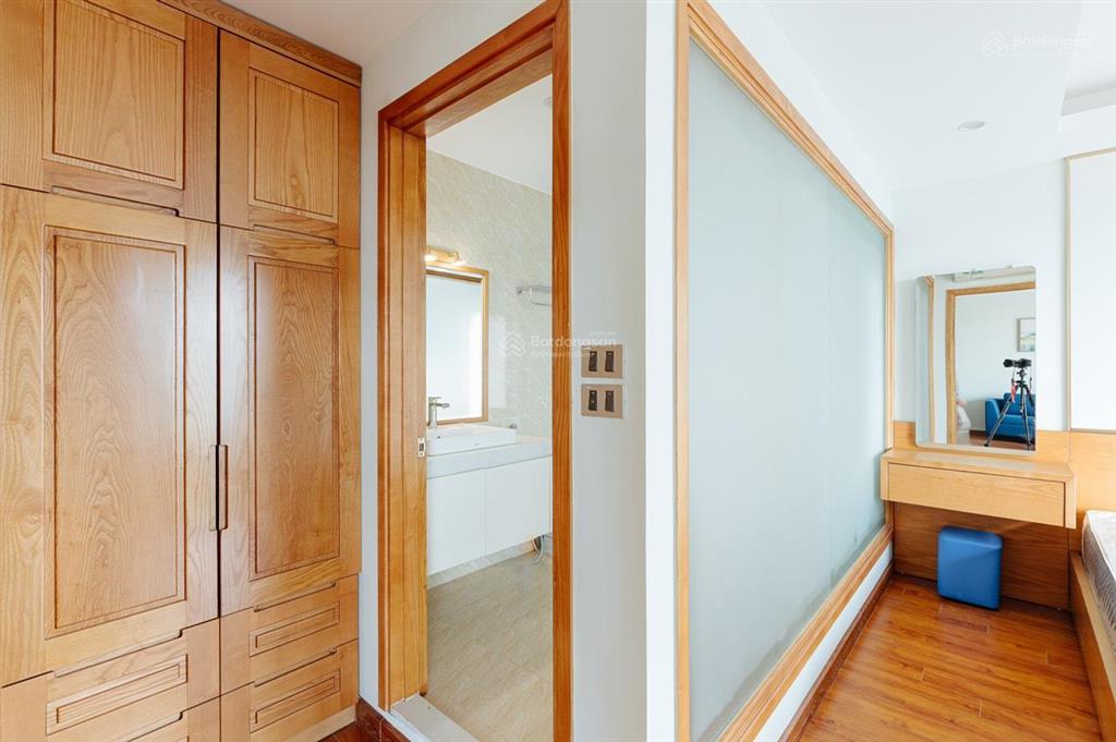 Tôi cần cho thuê căn hộ 82m2 dleroi soleil full nội thất đẹp vào ở ngay giá 19 triệu. 0914 772 ***