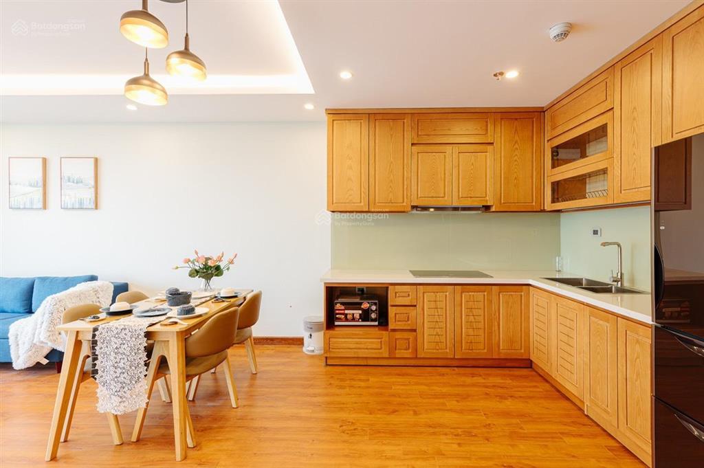 Tôi cần cho thuê căn hộ 82m2 dleroi soleil full nội thất đẹp vào ở ngay giá 19 triệu. 0914 772 ***