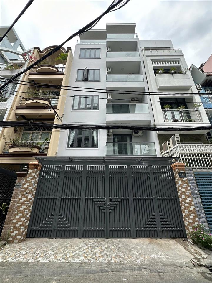 Trống sẵn căn hộ 1 phòng ngủ 50m2 ban công ngay vạn hạnh mall quận 10