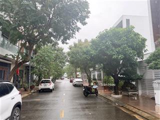 Bán lô 100m2 hướng đn vị trí đẹp đắc địa hà quang 1 còn sót lại. vị trí lock có sổ, giá cực tốt