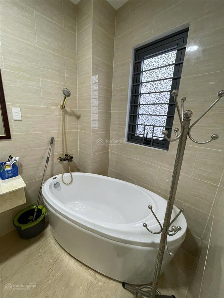Căn góc hxh! bán nhà hoàng hoa thám (5x7m)  5 tầng mới. đang cho thuê 23tr/tháng. chỉ 7,9 tỷtl