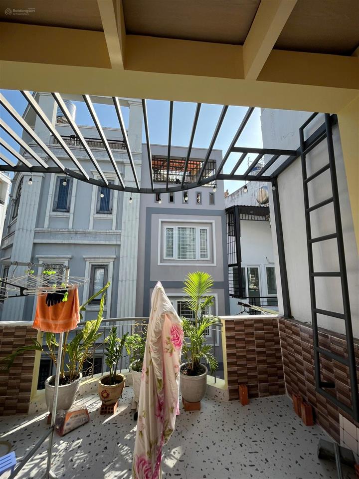 Kế vincom  xe hơi ngủ nhà! bán nhà hxh thông nguyễn xí  nơ trang long (4x12m)  3 tầng đẹp ở ngay