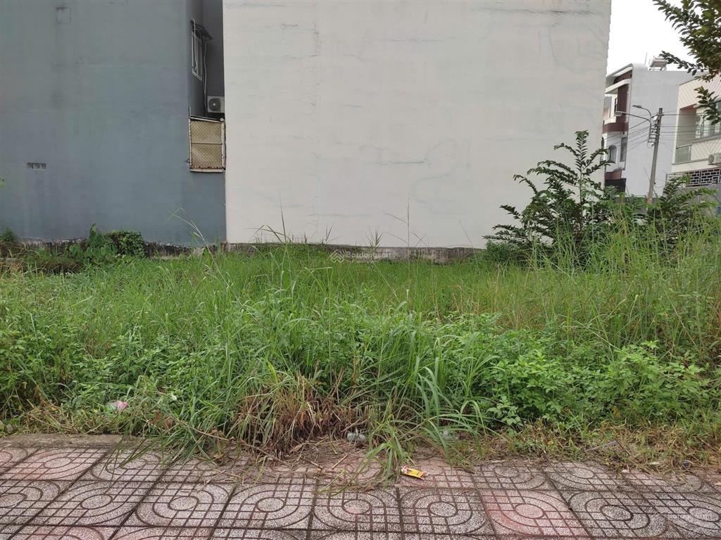 2 tỷthông 13mko ngập7' vin, nút giao gò côngđường dẫn kết nối sân bay long thành15' metro, q2