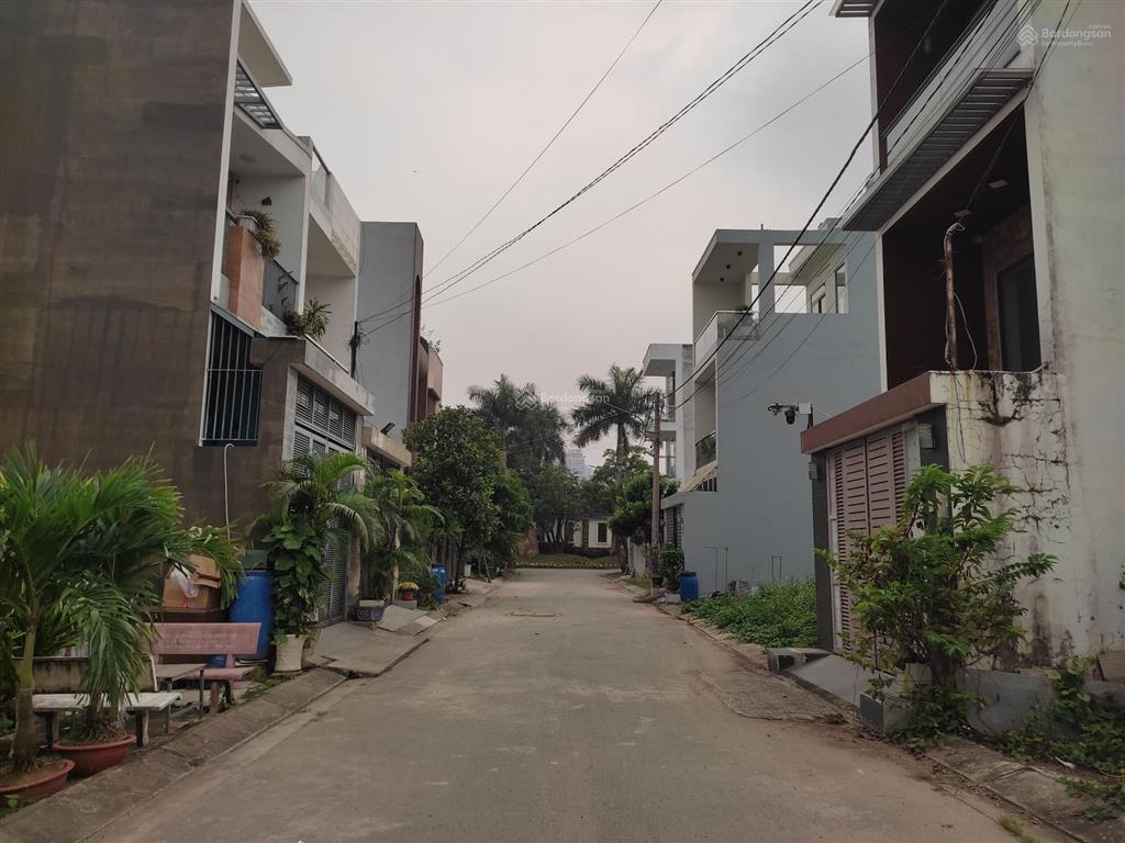 3.3 tỷ trong tuần  60m2  kdc hẻm xe hơi, không ngập  cạnh vinhomes, vd3  12 phút metro, khu cnc