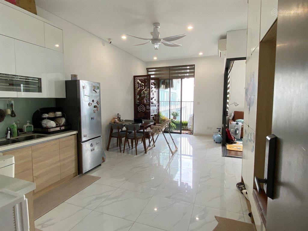 Chính chủ bán căn 2 ngủ, tầng trung, chỉ 5,2 tỷ. full nt.  0343 202 ***