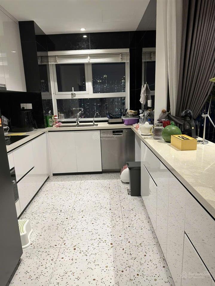 Duy nhất căn 1 ngủ cực đẹp view hồ, chỉ 4,5 tỷ,  0343 202 ***