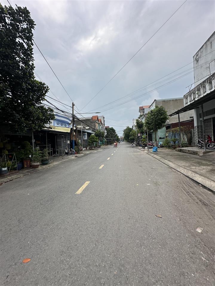 Hàng hiếm tại chợ thông dụng  kính nổi 10x28