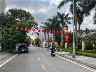 Tdc thượng thanh, đặng vũ hỷ  đất dân  ô tô tải vào đất  10m ra vỉa hè đường 24m  52m2 mt 6m