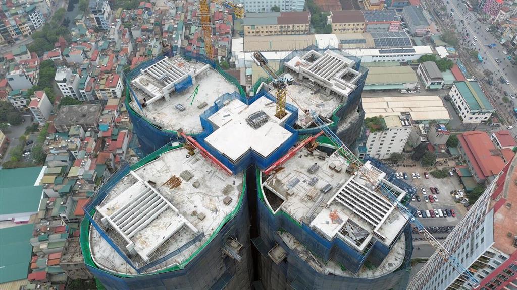 Căn 3 ngủ 8,9 tỷ, 102m2 the queen  chiết khấu 15% trực tiếp cđt