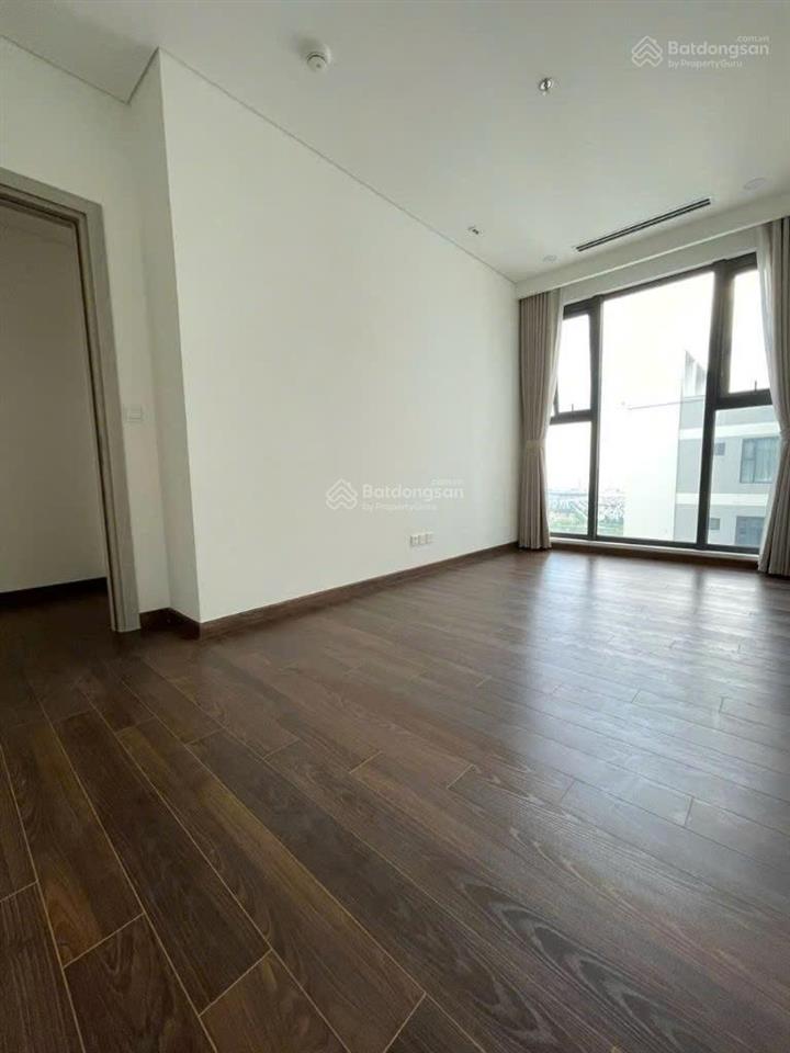 Bán gấp căn 3pn  80.1m2, 7 tỷ 225tr, view hồ, tòa b masteri west heights  smart city tây mỗ