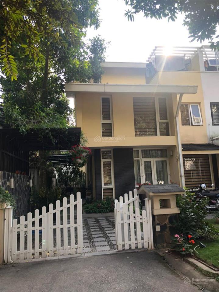 Cần bán biệt thự song lập vườn tùng ecopark vị trí đẹp , giá hấp dẫn