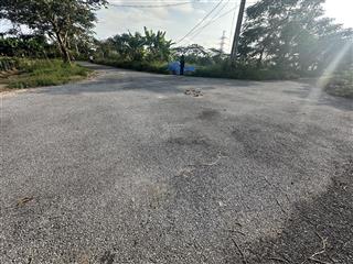 Bán lô biệt thự 200m tđc bà cằngmặt tiền 10mgiá chỉ 2xtr/mcách vin dương kinh 100m