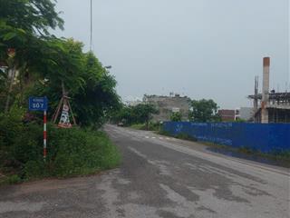 Bán nhà 4 tầng full nội thất sẵn ở ngay  lòng đường siêu to  gần sát vin dương kinh