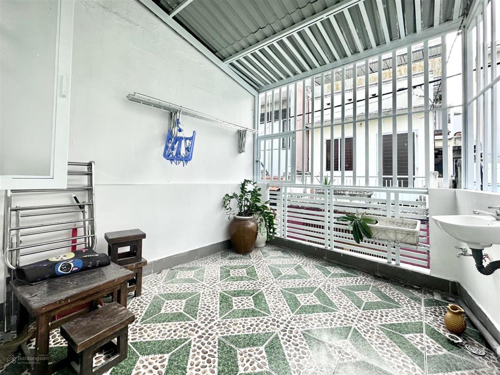 Cho thuê nhà nguyên căn, 94m2, 2pn, 2wc tại xô viết nghệ tĩnh, p 26, q. bình thạnh, hcm