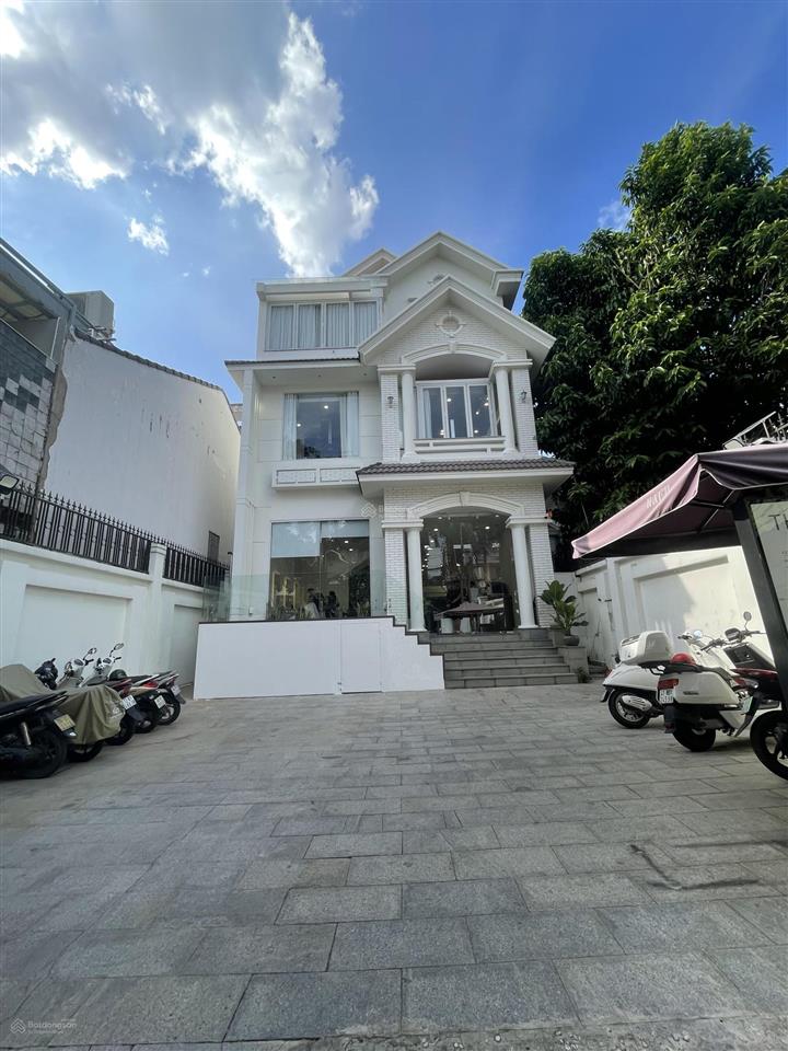 Hạ 10 tỷ chốt ! villa ngô quang huy thảo điền q2 12x20m. hầm 4 tầng, 200tr/th. về 55 tỷ