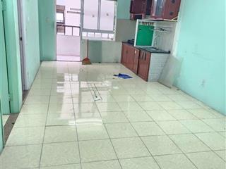 Cho thuê chung cư quân khu 7. bên vinmart.
2pn, 2wc, 70m2. giá 7tr500/ tháng. 0938 379 ***